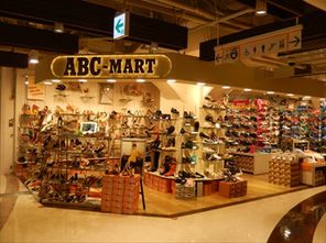 解密日本鞋業(yè)零售店的高收益 百貨店與購物中心的成功之道